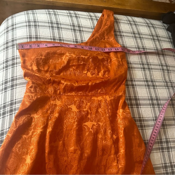 Lucy In The Sky Satin Rose Jacquard One Shoulder Knot Back Mini Dress in Rust M - Picture 13 of 16